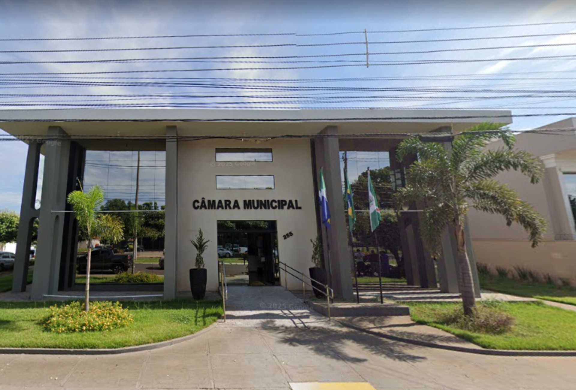 Justiça afasta servidoras que teriam triplicado salários com documentos falsos em MS