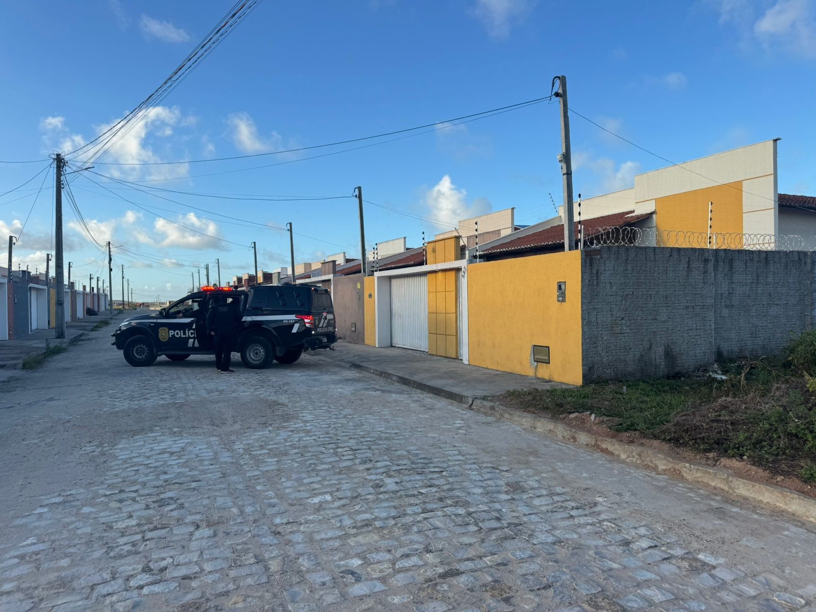 Homem que estava na lista dos 10 criminosos mais procurados do RN é preso na Grande Natal