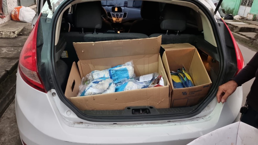 Policiais encontraram diversos medicamentos durante a operação — Foto: Ascom SSP-AL