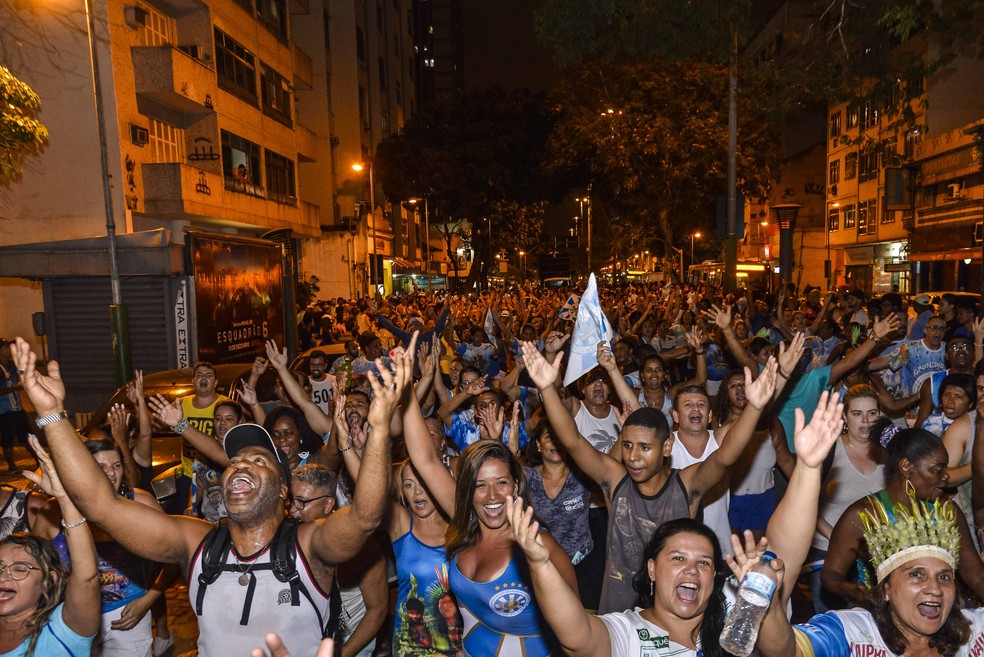 Ensaio de rua da Unidos de Vila Isabel, no Boulevard Vinte e Oito de Setembro, em Vila Isabel — Foto: Eduardo Hollanda/Divulgação
