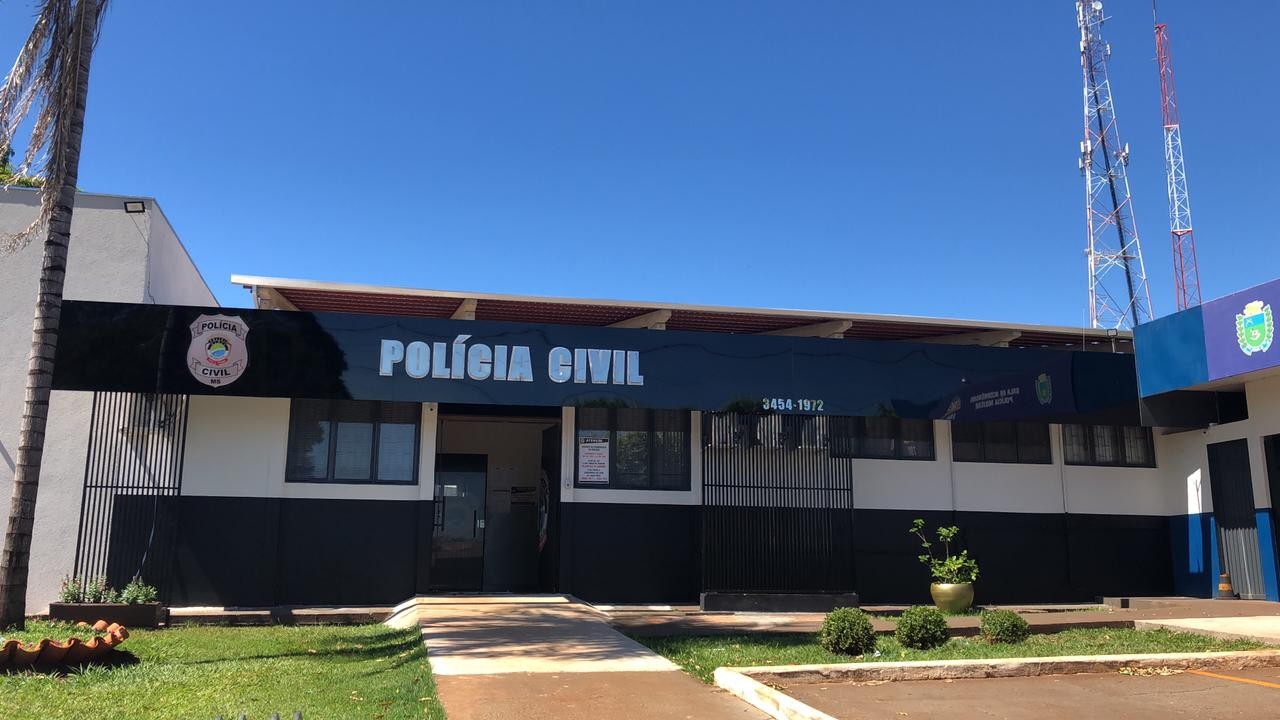 Homens invadem residência, executam mulher e tentam matar marido em Maracaju