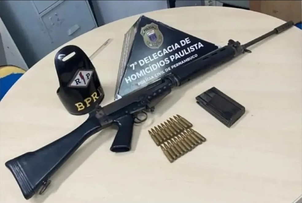 Fuzil desaparecido após fuga de soldado do Exército é recuperado após 11 dias