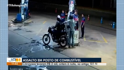 Câmera de segurança registra assalto em posto de combustível de Palmas