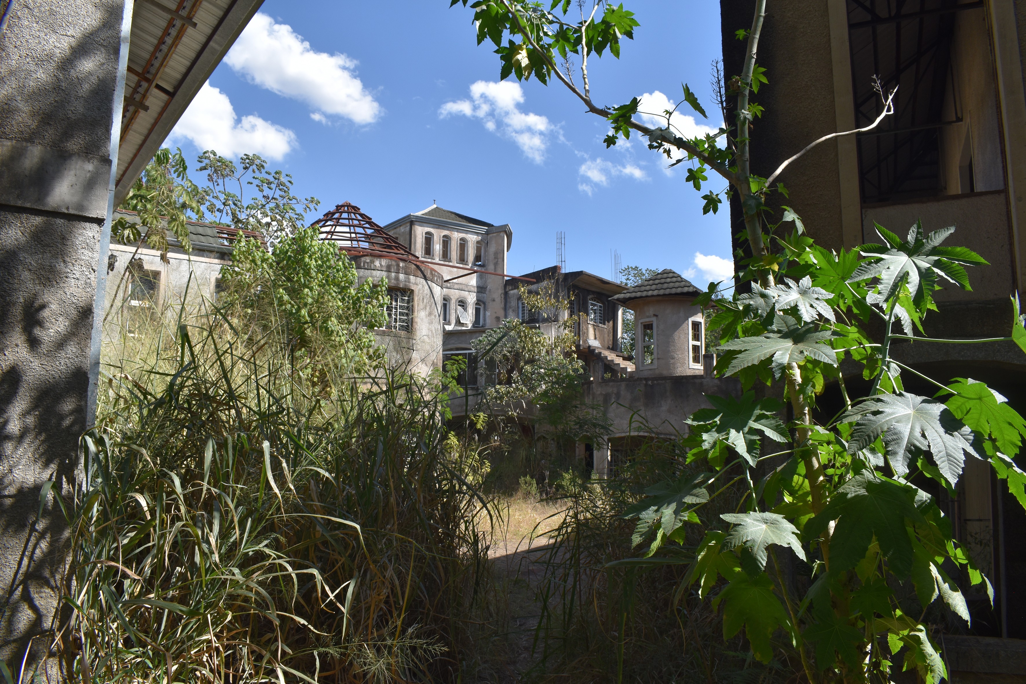 O que se sabe e o que falta saber sobre a transformação do Castelo de José Rico em museu da música sertaneja 