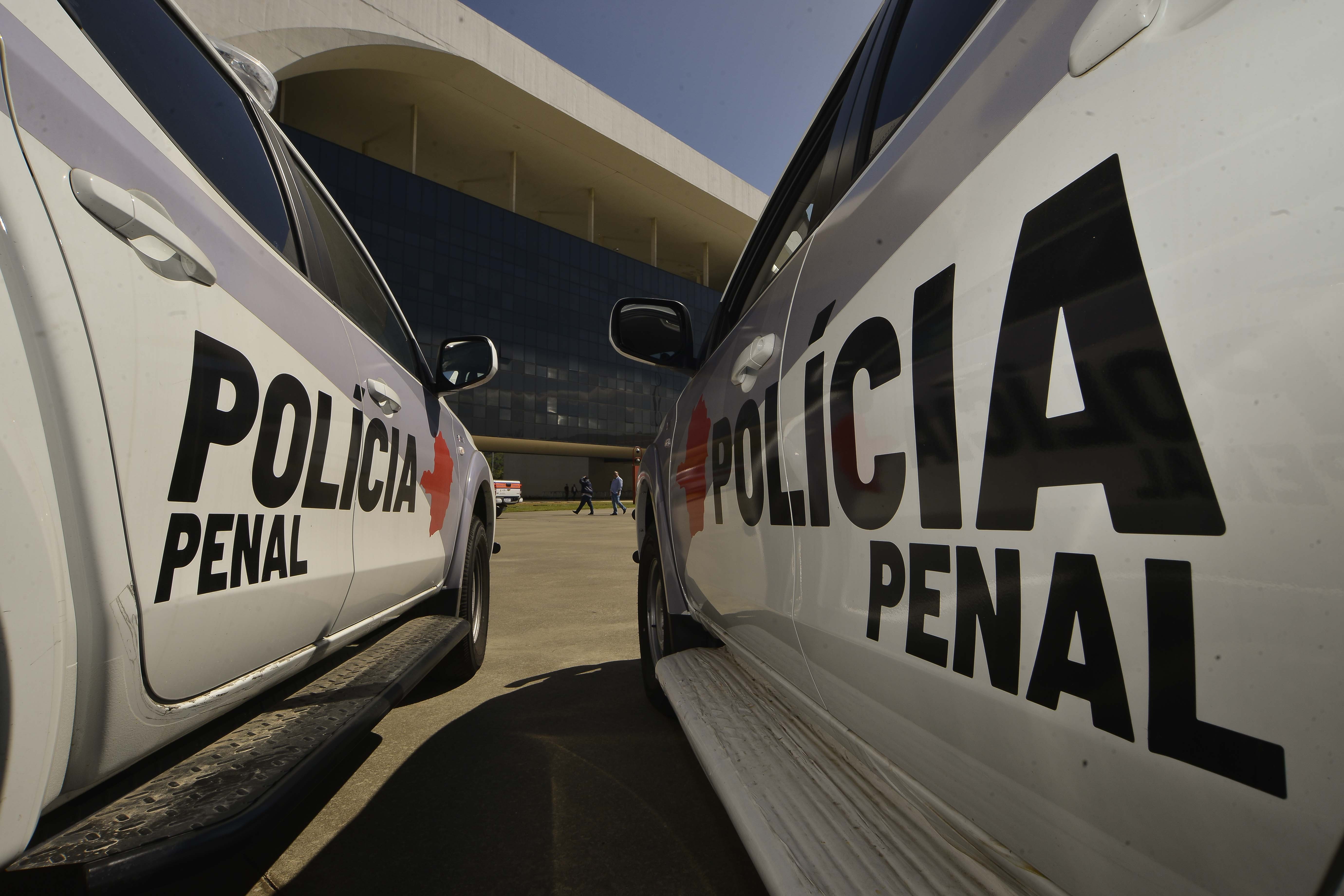 Policial penal é encontrado morto dentro de casa em Contagem; suspeito foi preso