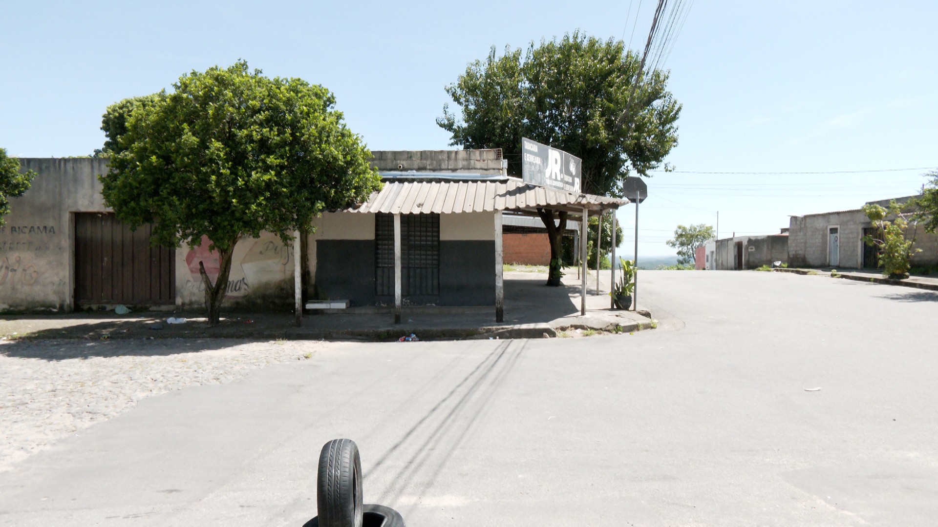 Ataque a tiros em bar deixa duas pessoas mortas e outras três feridas em Divinópolis 