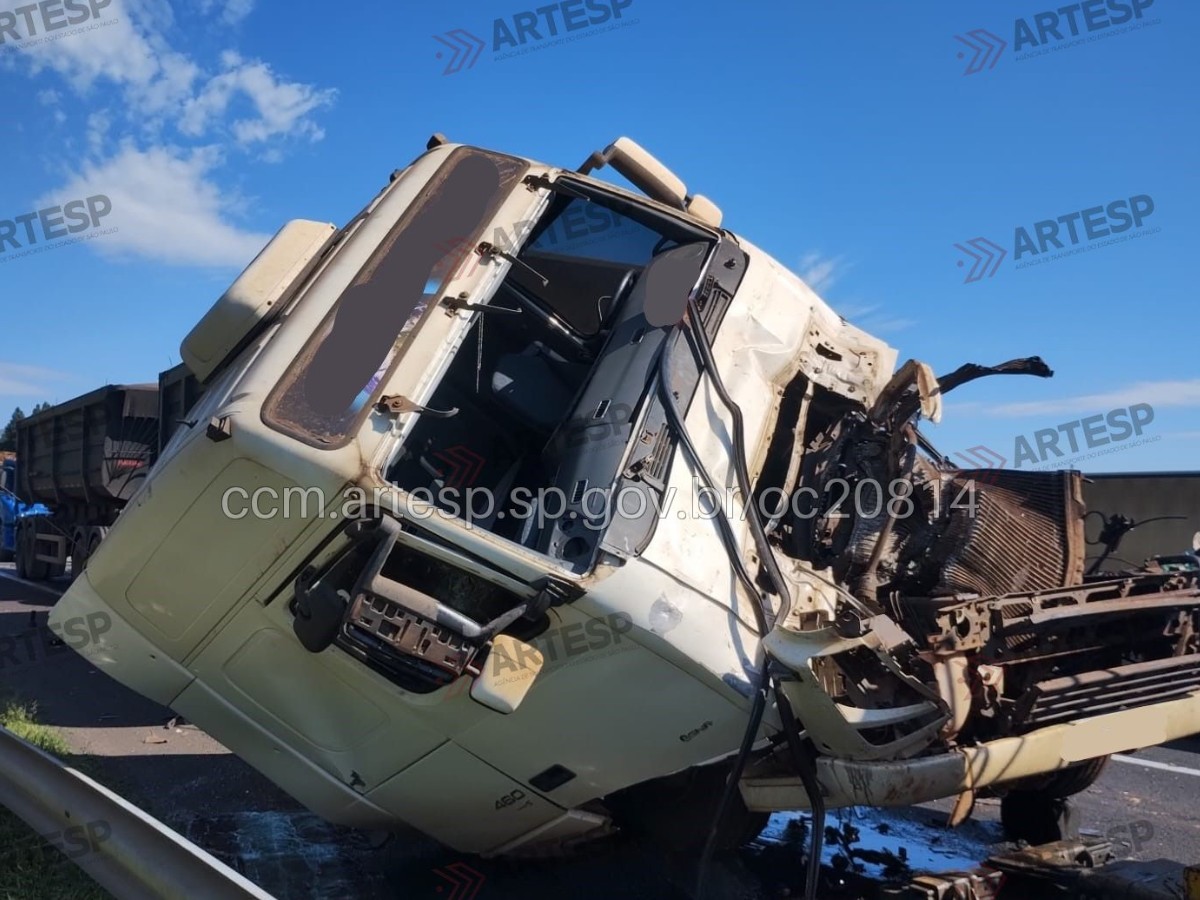 Grave acidente mata uma pessoa em rodovia no interior de SP
