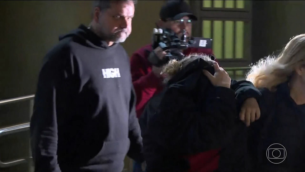 Suspeita de buscar fuzil usado na execução do ex-delegado Ruy Ferraz é alvo de pedido de prisão temporária