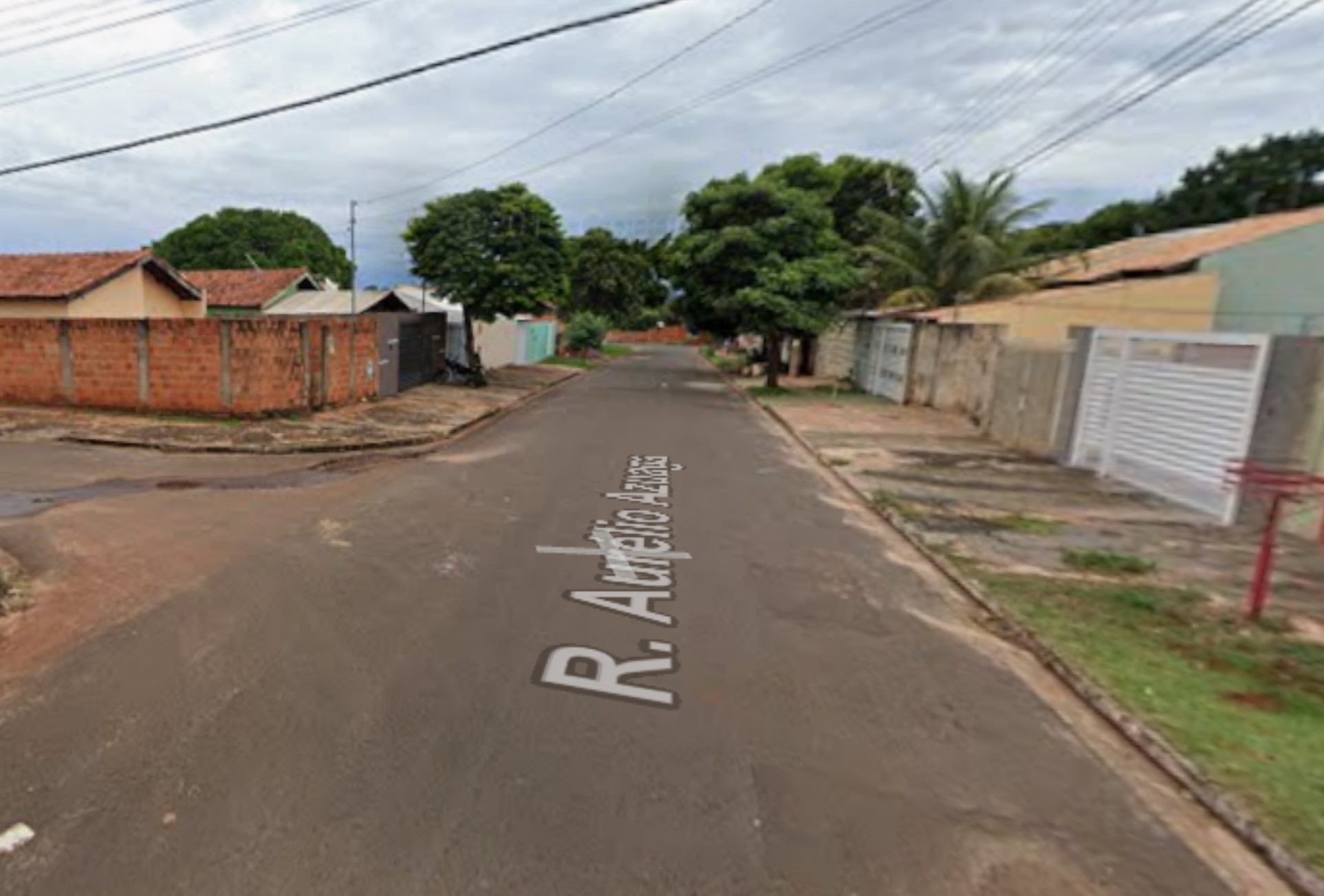 Atiradores disparam 13 vezes, atingem vítima na perna e fogem em Campo Grande