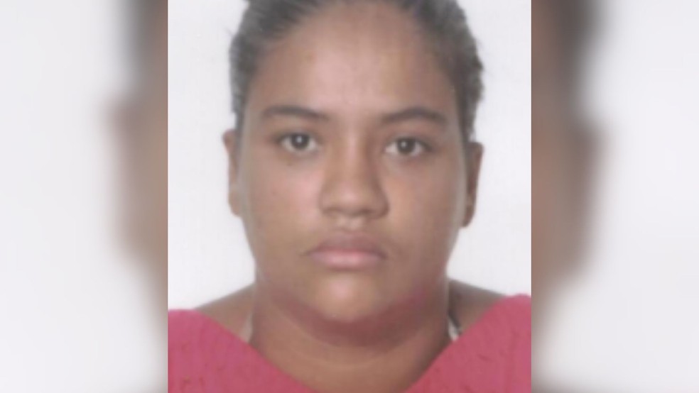Corpo de Mariane Alves de Assis foi encontrado com perfurações no tórax — Foto: Polícia Civil
