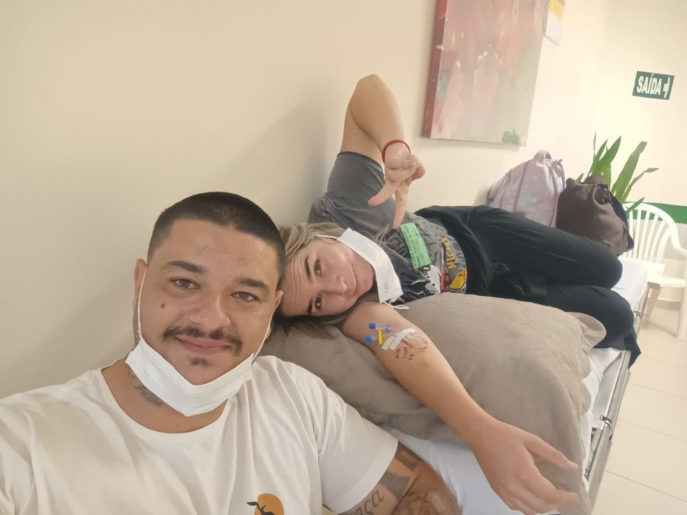 Amanda Gutierrez foi diagnosticada com câncer de pulmão raro em 2024 — Foto: Amanda Gutierrez/Arquivo pessoal