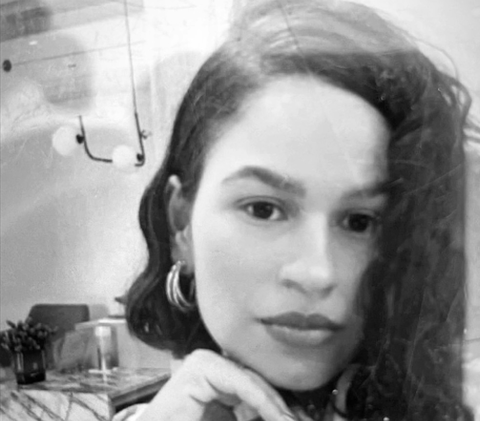 Mulher morre atropelada por carreta após cair de moto na BR-010, em Imperatriz — Foto: Divulgação