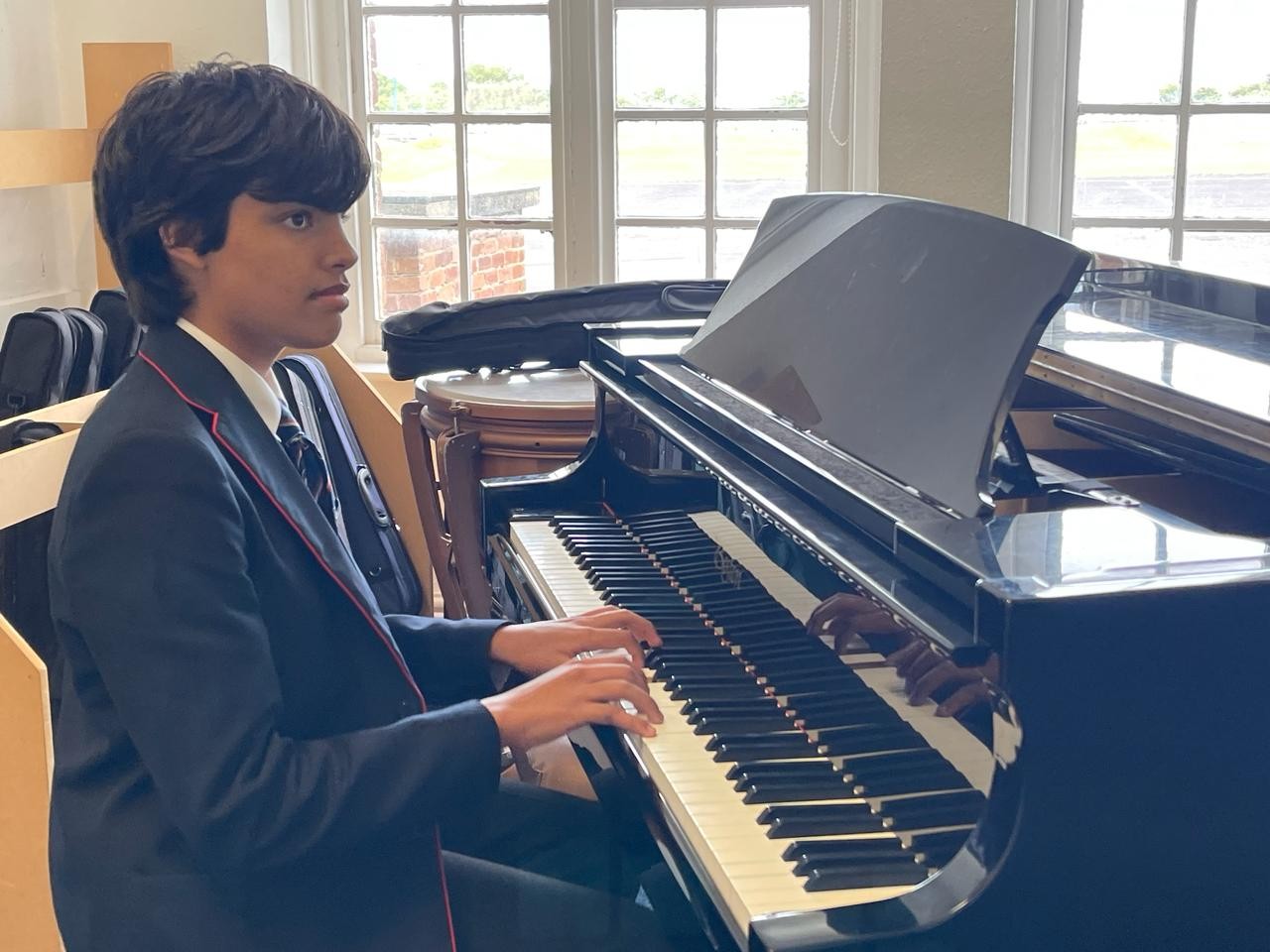 Jovem pianista fala sobre experiência de participar de concurso nacional em homenagem a Chopin: 'Pequeno passo para realizar um sonho'