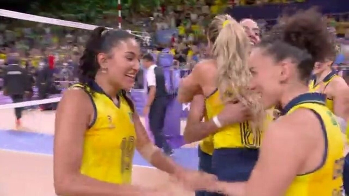 Paris 2024: seleção feminina de vôlei vence com facilidade o Quênia na primeira rodada do torneio olímpico