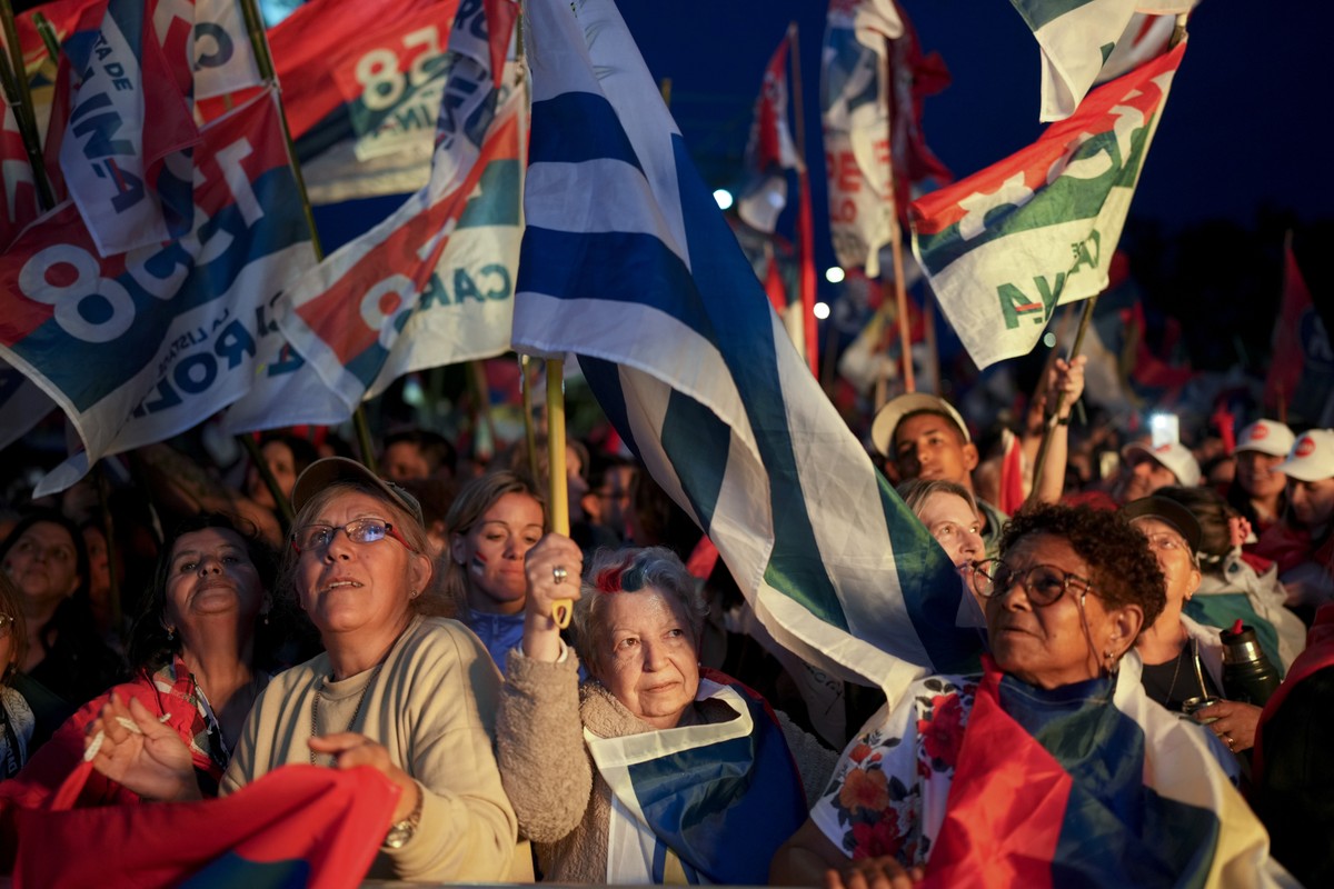 Eleição no Uruguai vai na contramão da polarização da América Latina e apresenta estabilidade