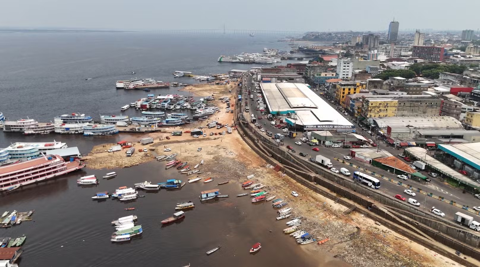 Em Manaus, Rio Negro registra repiquete e recua 25 centímetros em cinco dias, aponta Defesa Civil