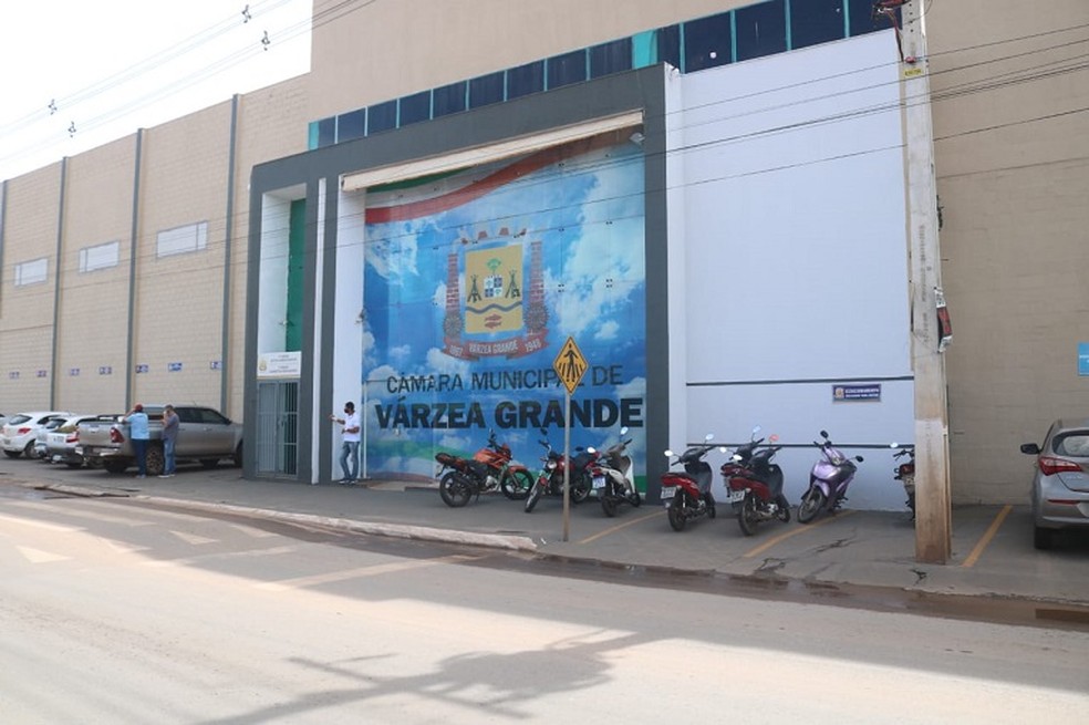 de96a81d8ed4c4ce38bbbbd6c5403344 MP recomenda revogação de aumento de R$ 8 mil em salário de vereadores de Várzea Grande