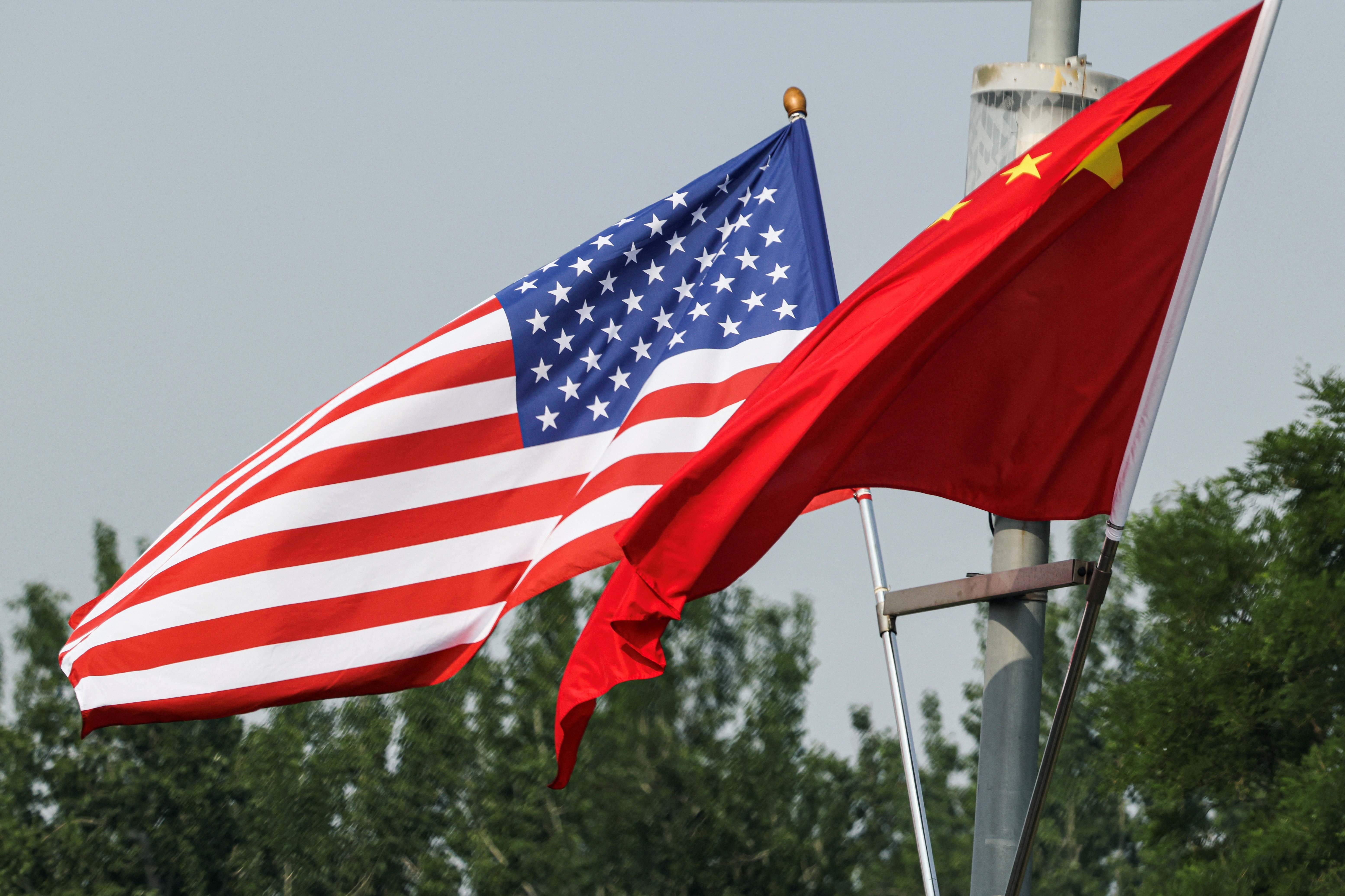 Jornalista americano é preso nos EUA acusado de atuar como agente da China, diz