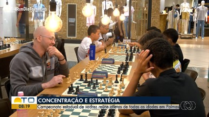 Atletas participam do Campeonato Estadual de Xadrez