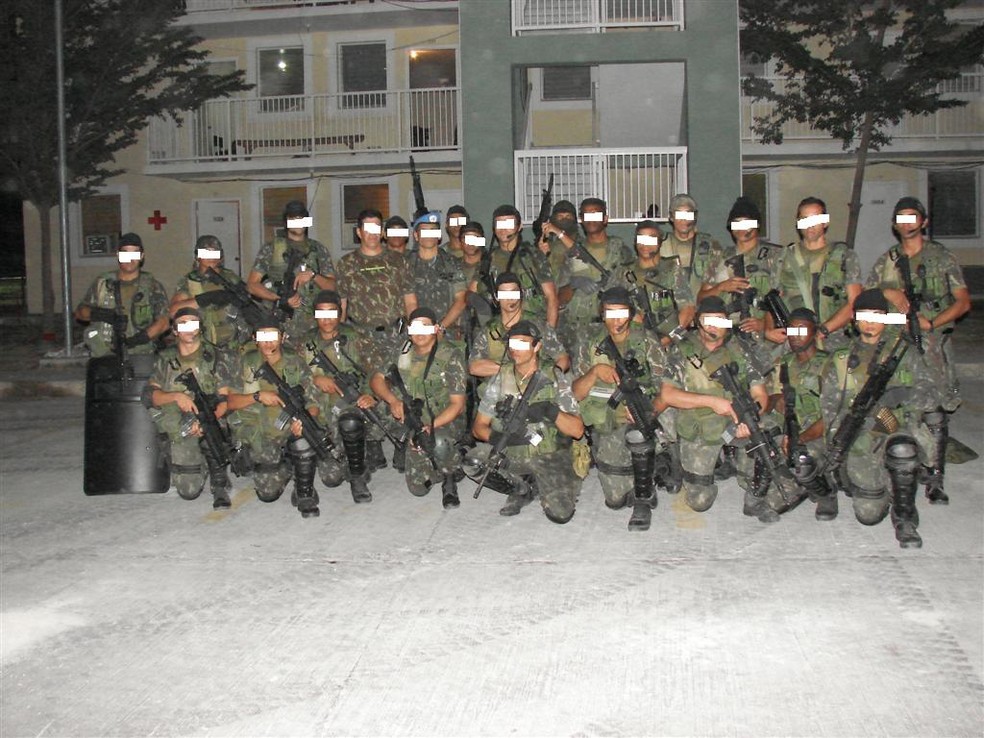 Tropa de elite do Exército empregada no Haiti entre 2006 e 2007 para pacificar Cité Soleil, a maior e mais violenta favela do Haiti — Foto: Arquivo Pessoal