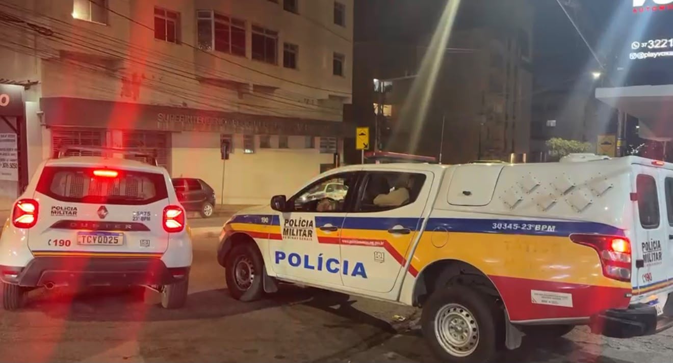 Homem é morto a tiros a cerca de 200 metros da Delegacia da Polícia Civil, em Divinópolis