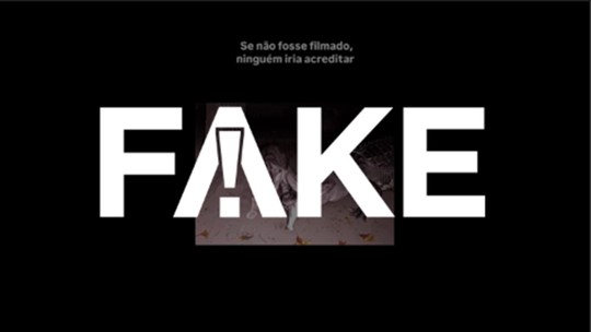 É #FAKE vídeo de gato 'roubando' peixe da boca de jacaré; cena foi criada com inteligência artificial - Ferramenta de detecção de IA criada pelo Google indicou uso desse recurso. Veja como foi feita a checagem.