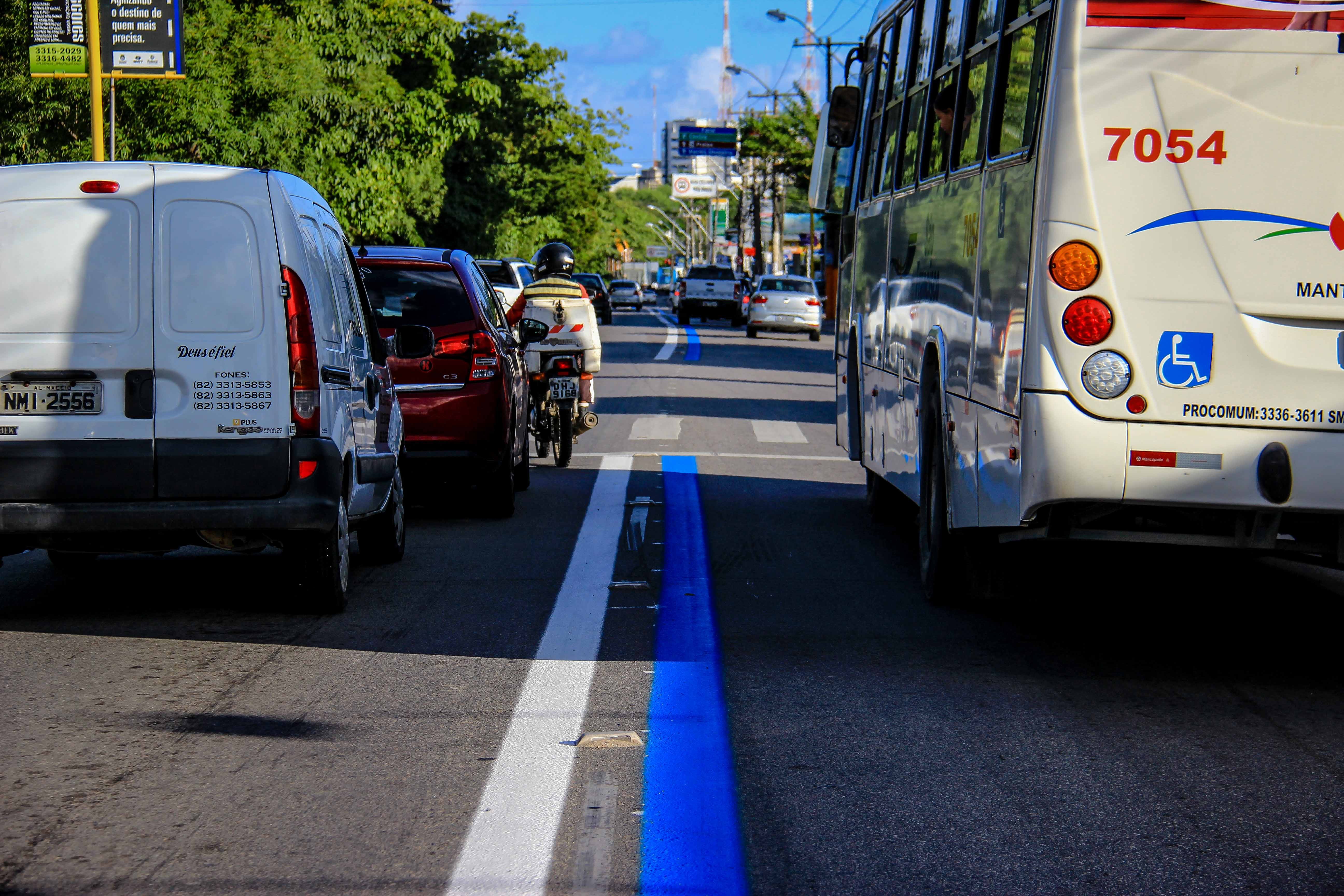 Nova lei libera Faixa Azul para motoristas de aplicativo em Maceió