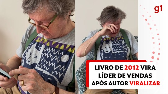 Romance flopado de 2012 vira líder de vendas após filha de autor viralizar no Tiktok - Publicado 11 anos atrás, romance 'Stone Maidens' não tinha sucesso nas vendas — até que a filha divulgou o livro no TikTok. Autor ficou surpreso com a repercussão do vídeo e afirmou que está se sentindo 'abençoado'.