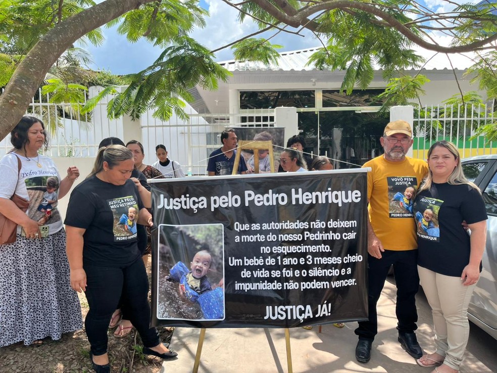 Família pede justiça por Pedro Henrique — Foto: Divulgação