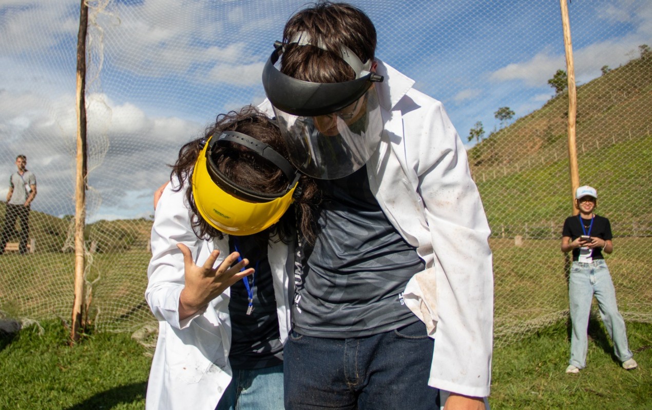 Estudantes do interior de SP constroem foguete, quebram recorde e vencem competição nacional: 'Missão cumprida'