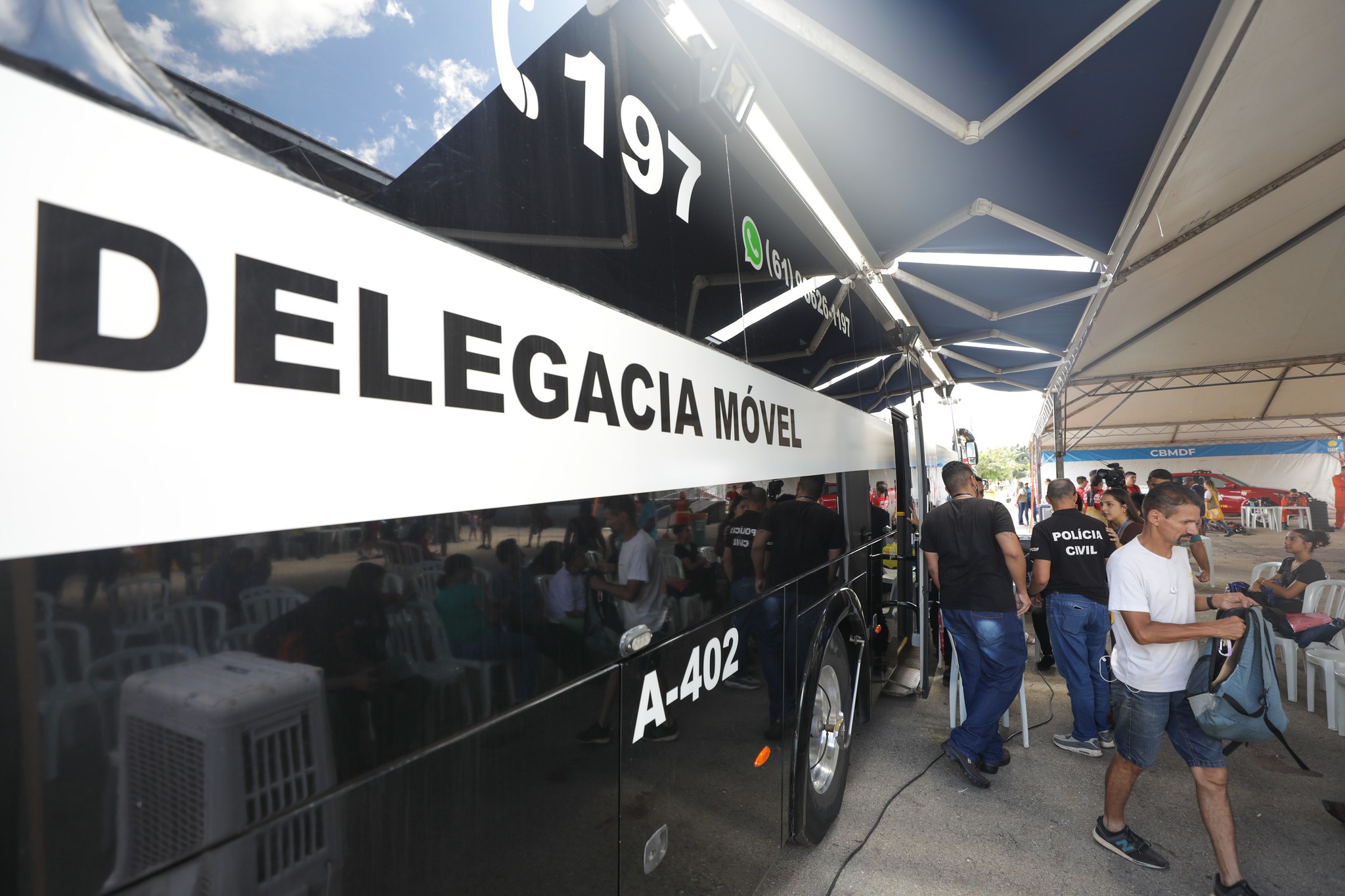 Celina Leão lança programa 'GDF na sua porta'