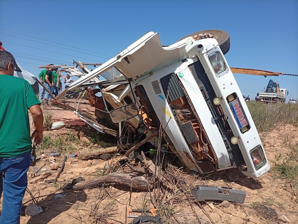 Acidente grave com caminhão boiadeiro em Tucumã deixa um morto e motorista ferido​‌​