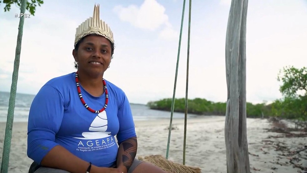 Jakeline Potiguara, turismóloga da Rota dos Potiguara, na Paraíba — Foto: Reprodução/TV Cabo Branco