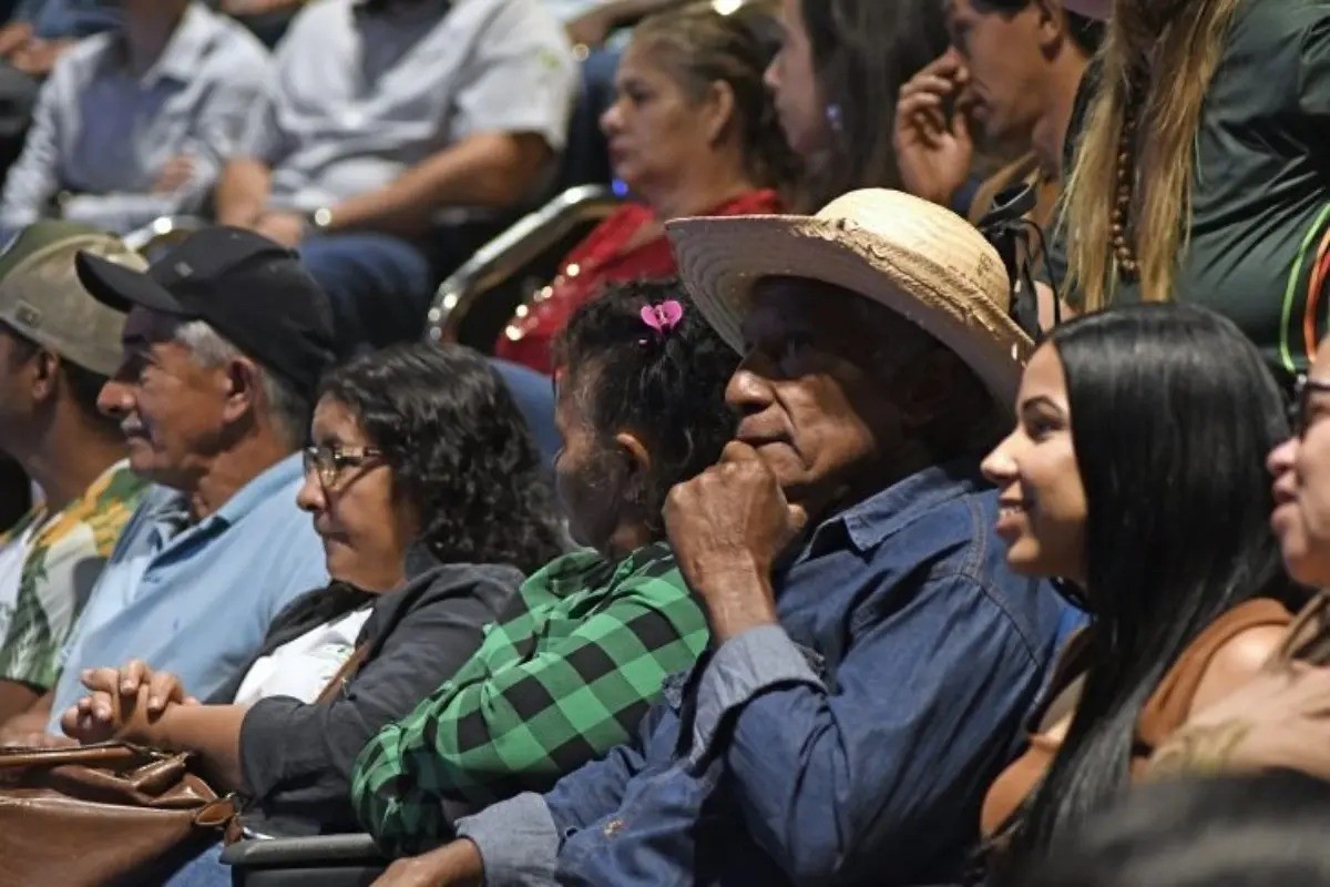 Energia mais potente no campo: 15 mil moradores de MS terão rede trifásica