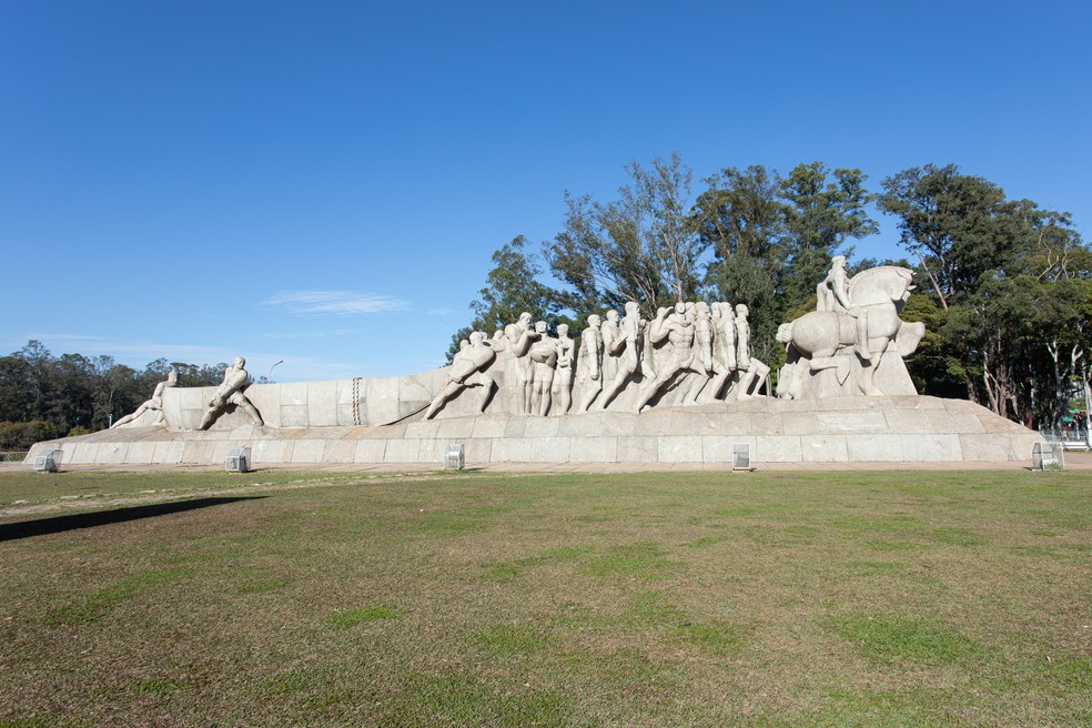 Monumento às Bandeiras, no Ibirapuera, Zona Sul de São Paulo — Foto: Celso Tavares/G1