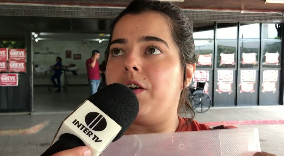 Sobrinha do idoso lamentou problema em momento de luto da família — Foto: Reprodução/Inter TV Cabugi