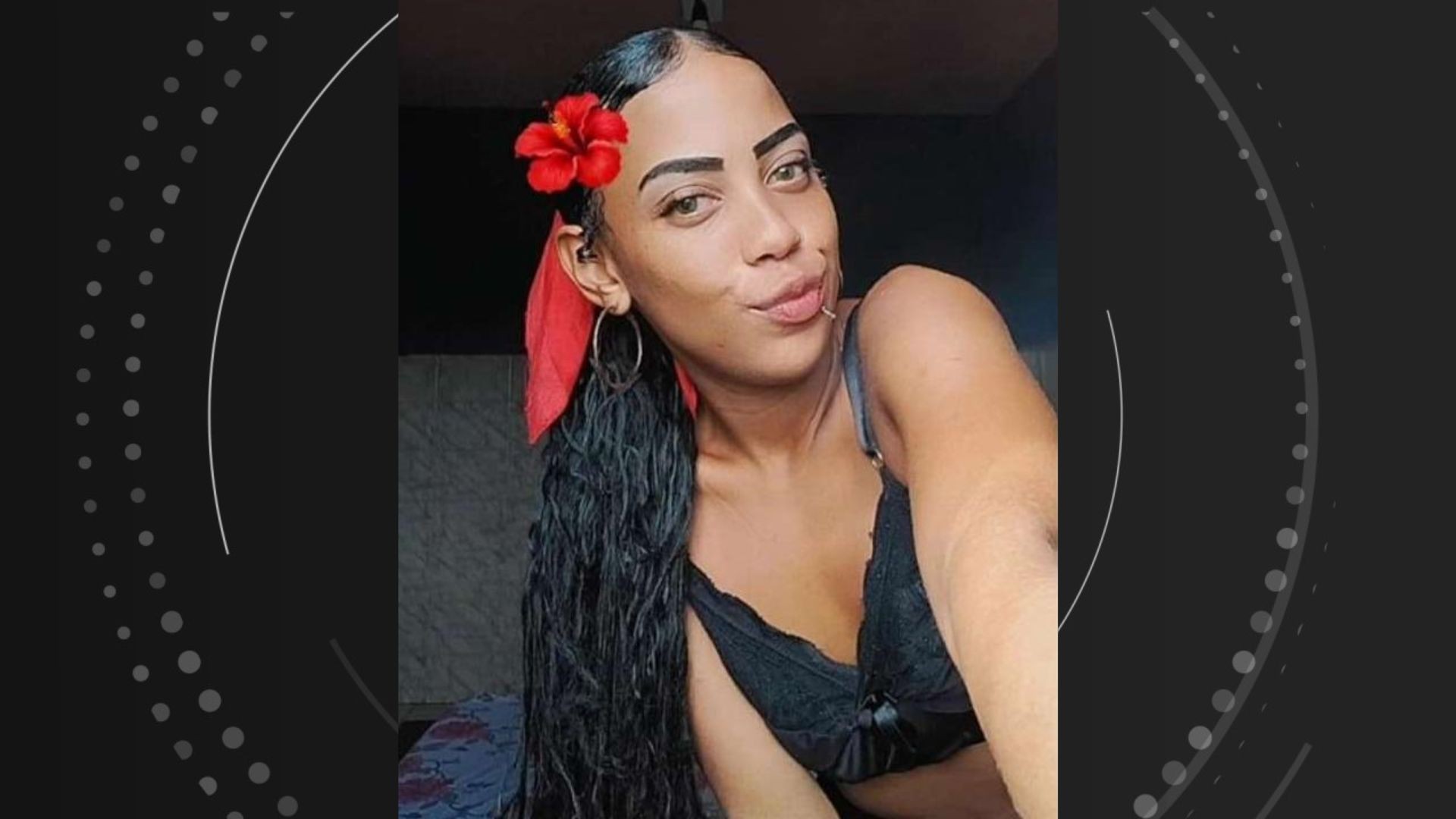 Mulher é assassinada a facadas e com golpes de bengala dentro da própria casa na Serra, ES