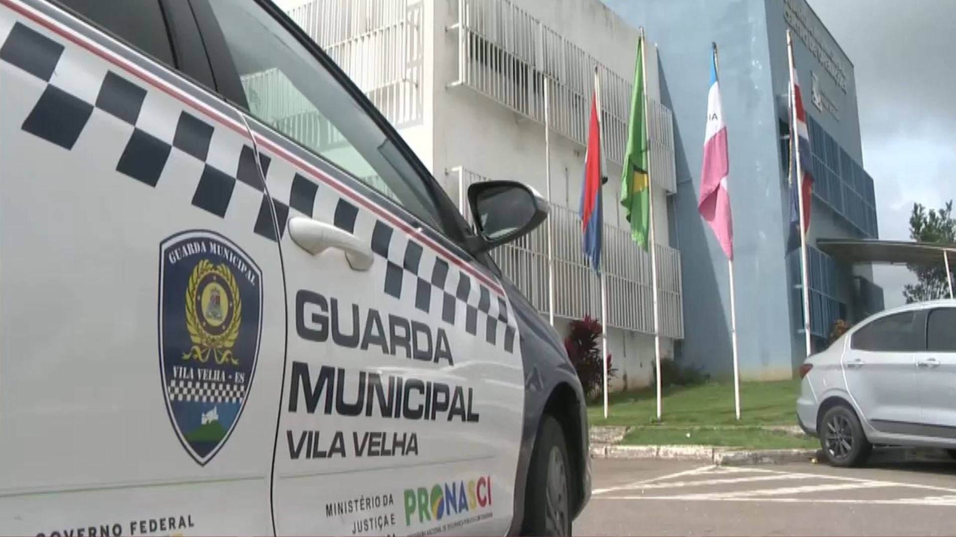 Pai é preso em flagrante por estuprar filha adolescente e obrigá-la a tomar chá abortivo no ES