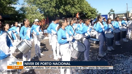 Desfile cívico abre programação dos 164 anos de emancipação de Porto Nacional
