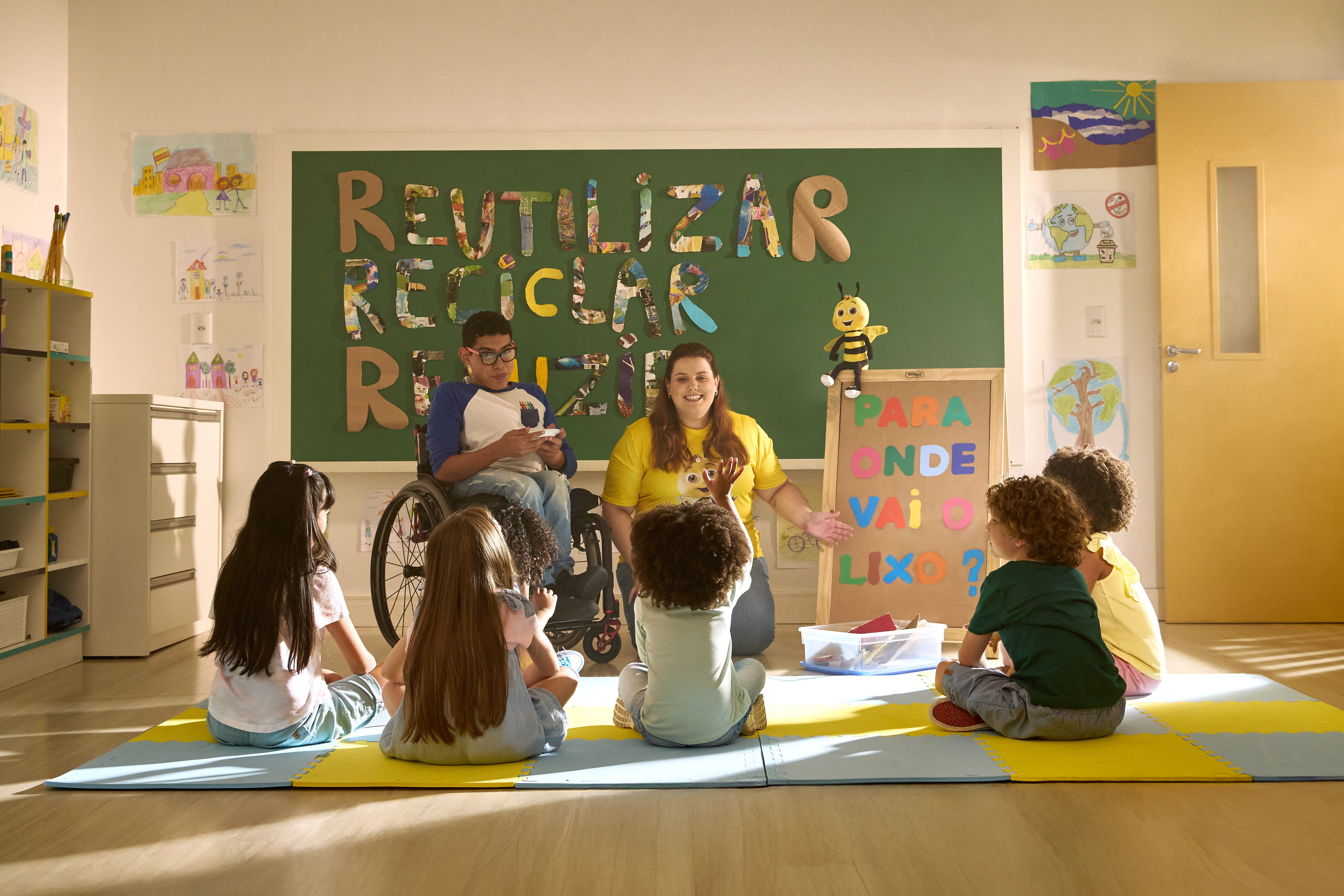 Programa A União Faz a Vida, da Fundação Sicredi, já impactou mais de 5 milhões de estudantes ao longo de 30 anos