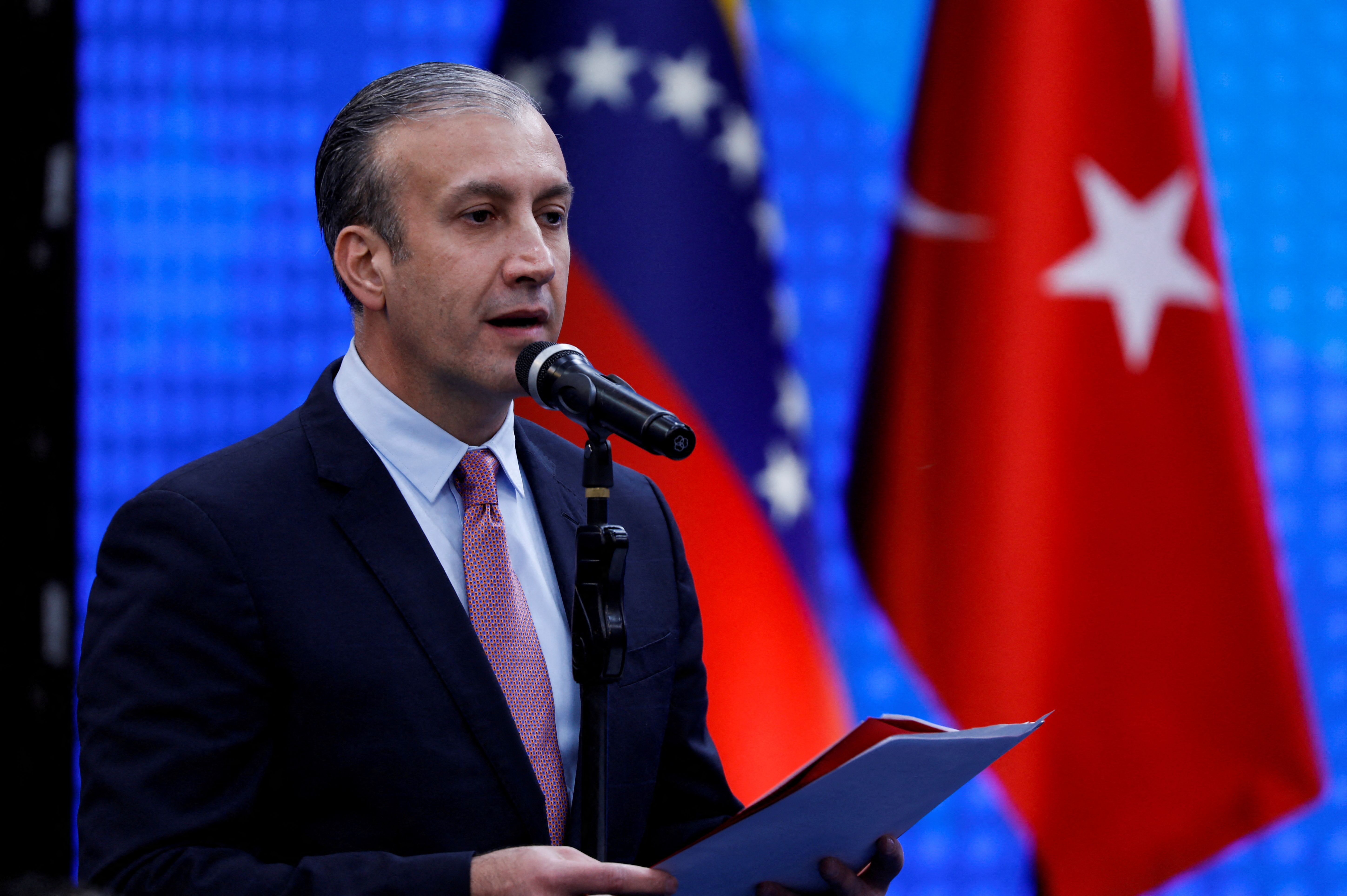 Venezuela prende Tareck El Aissami, ex-ministro do Petróleo de Nicolás Maduro