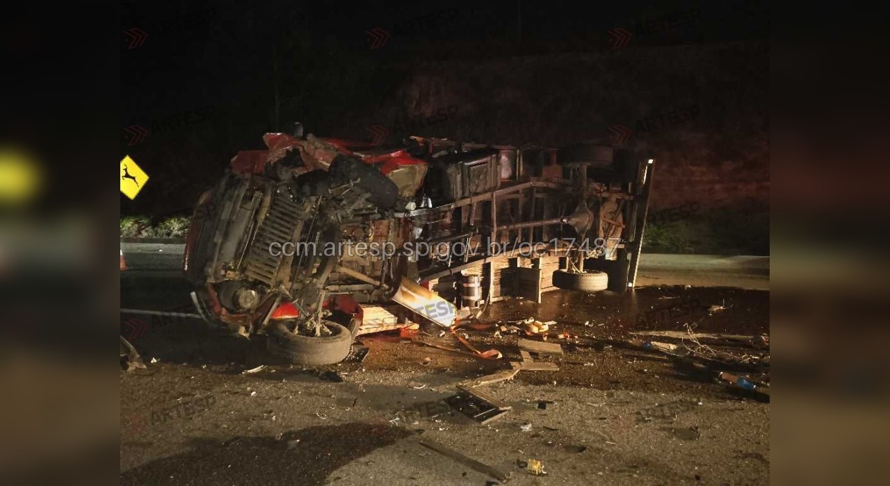 Motorista morre em acidente após dirigir por 5 km na contramão na SP-300 em Cabreúva