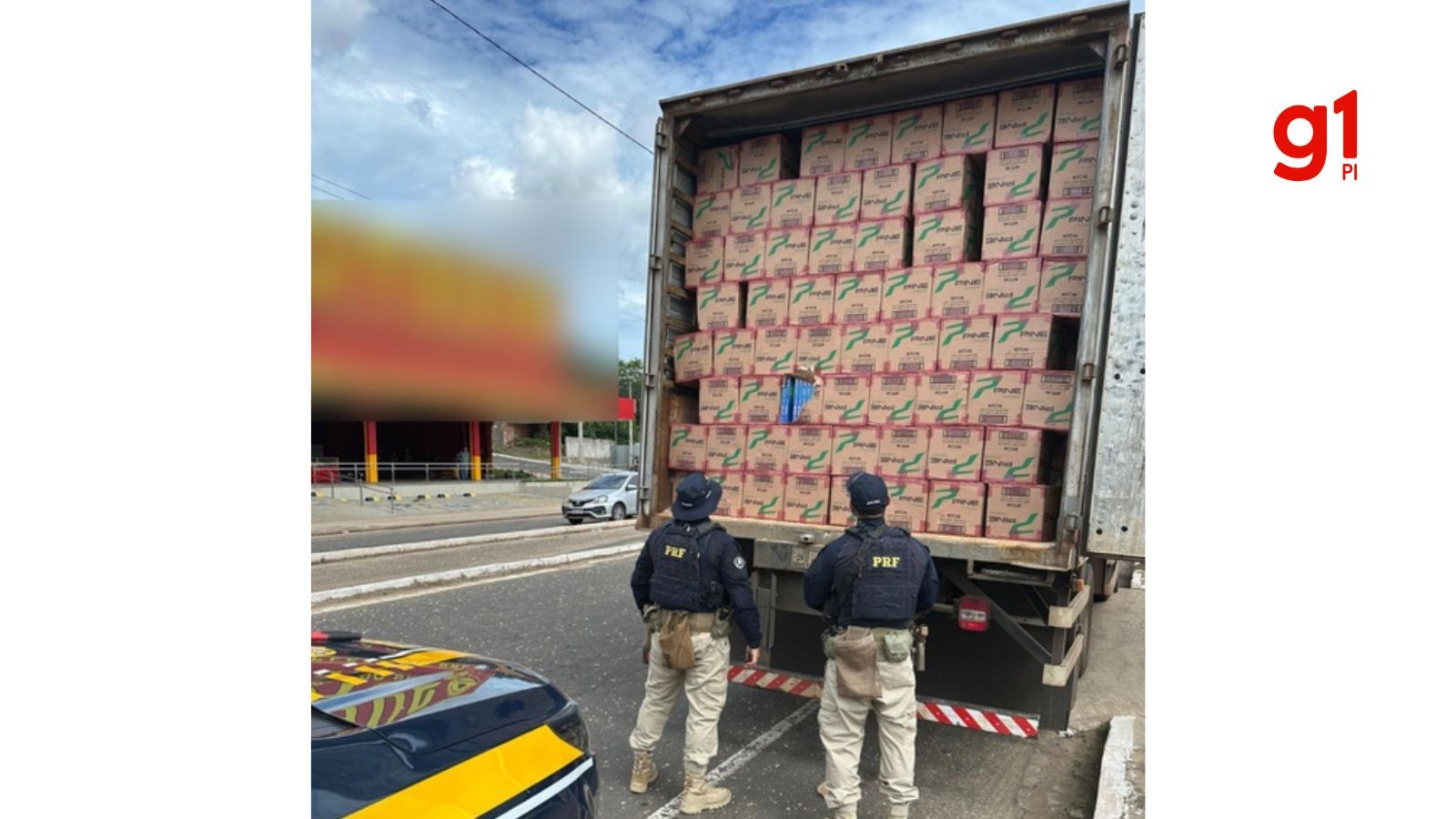 Caminhoneiro é flagrado com mais de 500 mil maços de cigarros contrabandeados em Teresina