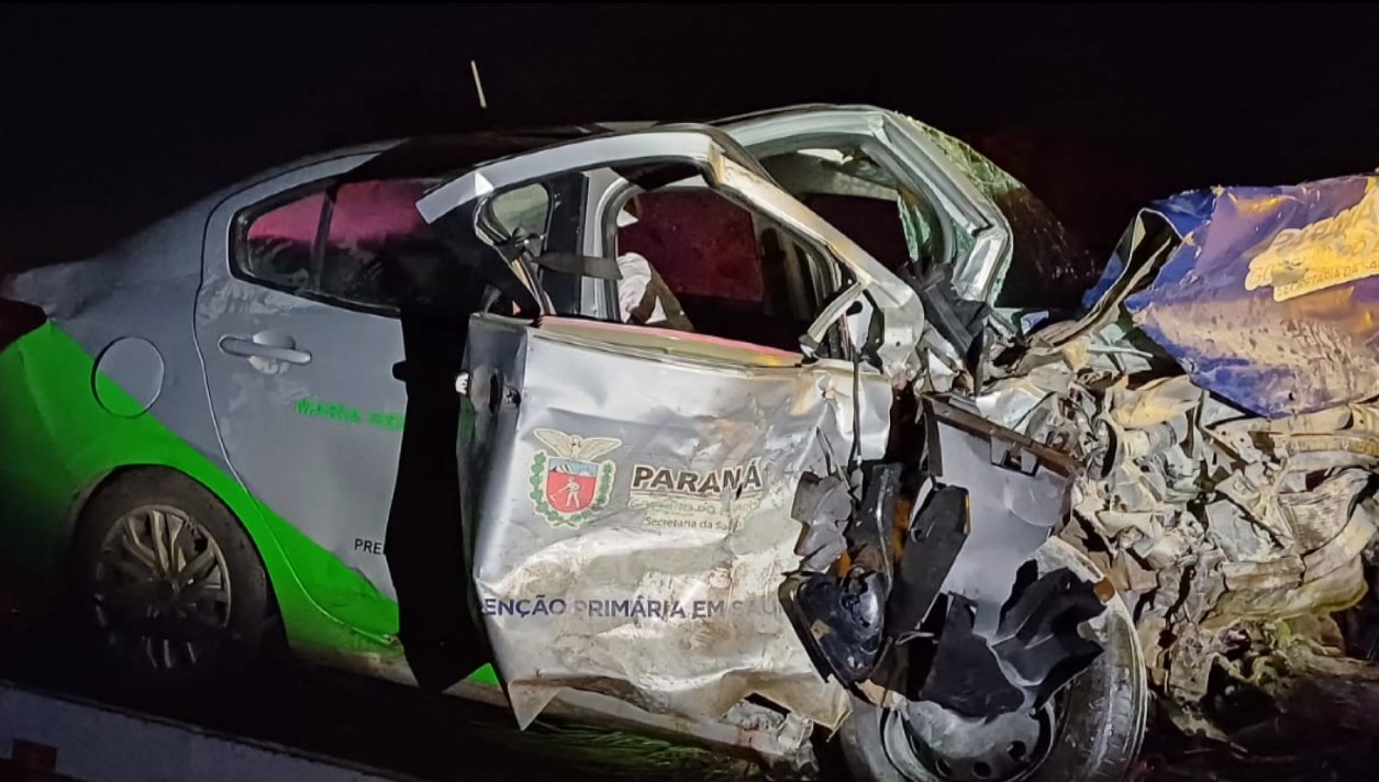 Quatro pessoas morrem em acidente no Paraná envolvendo carro de Prefeitura; mãe e filha estão entre vítimas
