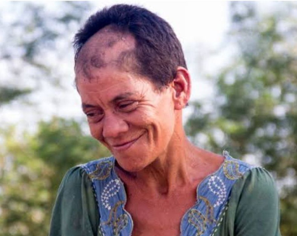 Cleia Lina dos Reis, de 44 anos, morreu após ser atropelada por um caminhão — Foto: Divulgação