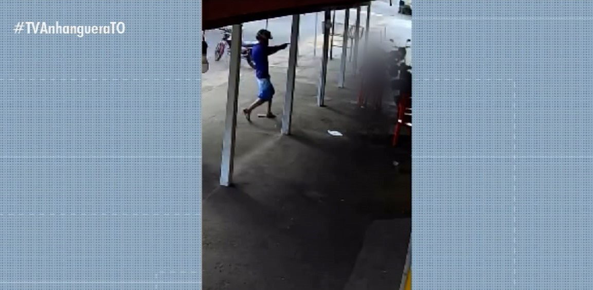 Adolescente de 16 anos é morto a tiros enquanto estava sentado em cadeira