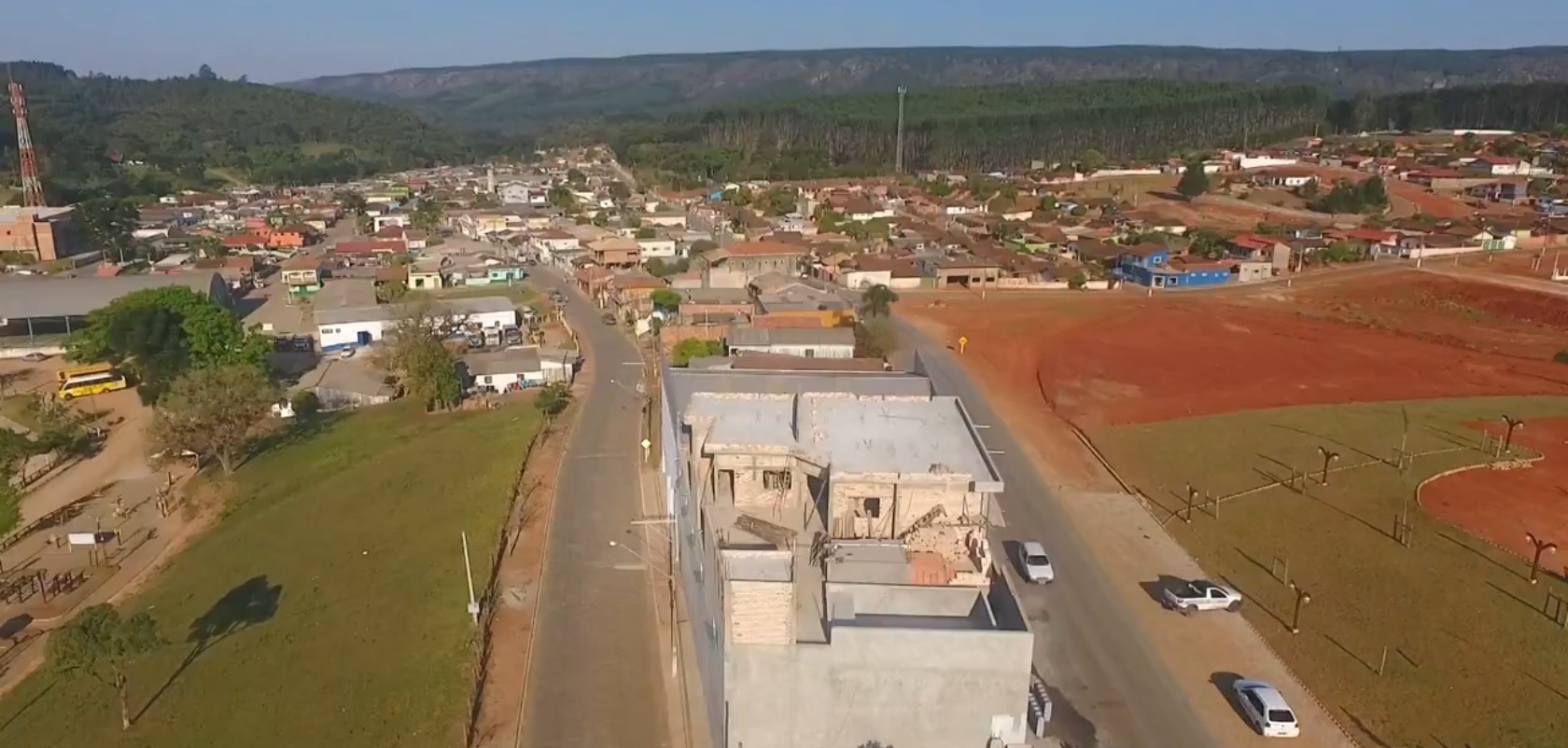 Prefeitura de Bom Sucesso de Itararé abre concurso público com salários de até R$ 7,6 mil