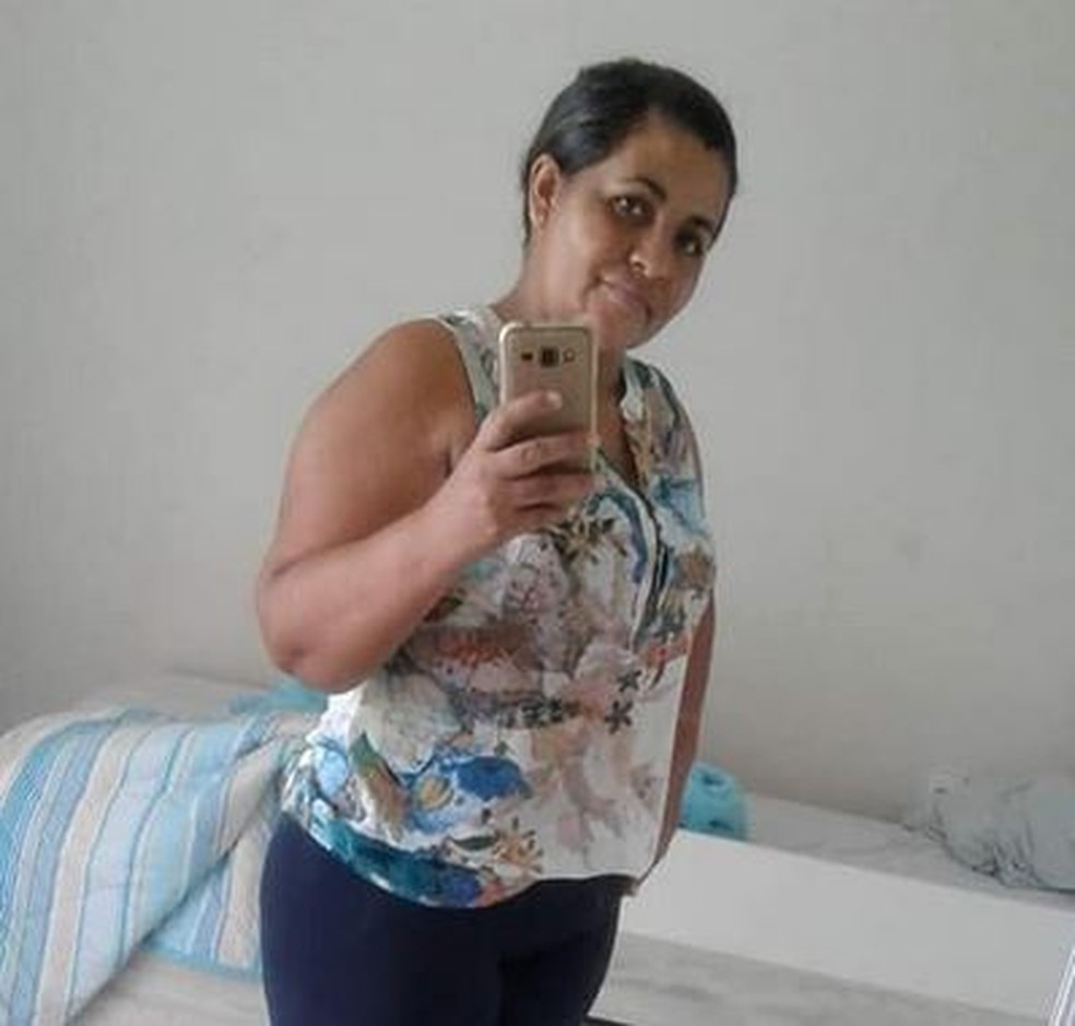 Silvinha Pereira da Silva, de 38 anos, morreu após ser atropelada — Foto: Arquivo da família