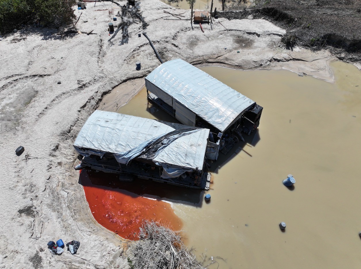 Registros da Sema durante fiscalização de garimpo ilegal na região de Pontes e Lacerda — Foto: Reprodução