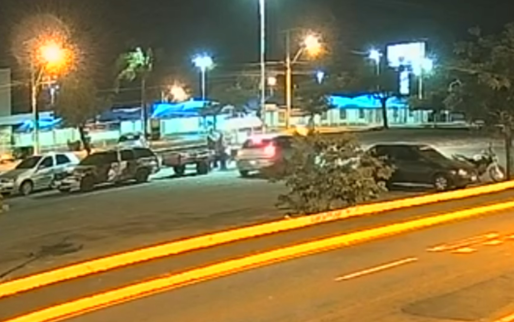 Dono de bar é preso após atropelar casal que vendia churros em Franca, SP; VÍDEO
